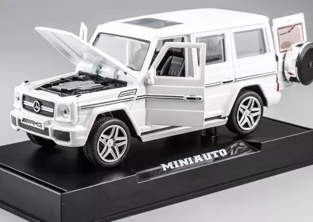 Alloy Car Model Diecast Metall 1:32 Scale Benz G65 Toy